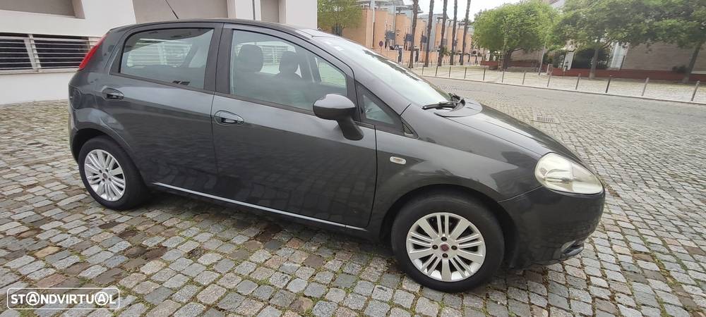 Fiat Grande Punto 1.3 M-Jet Dynamic - 24