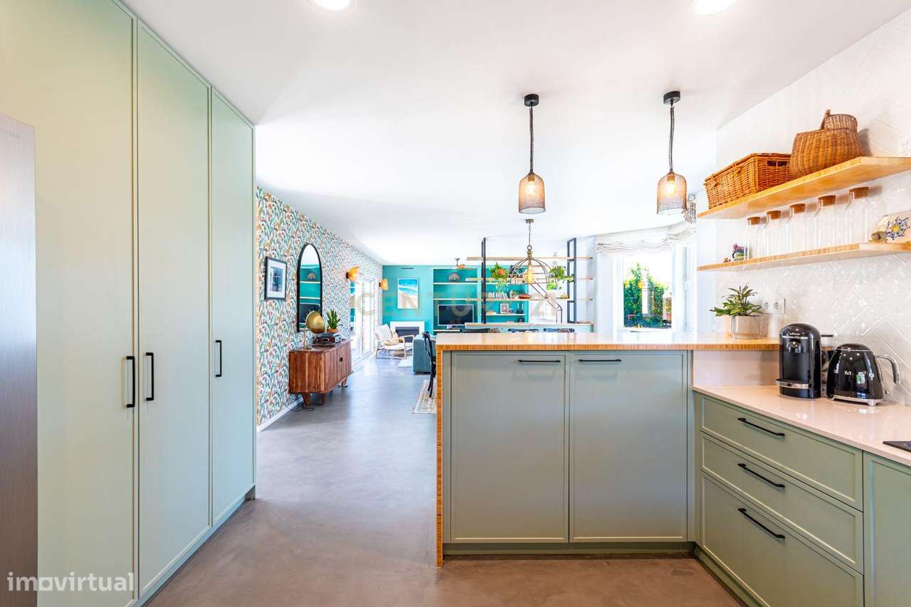 Charme Tradicional • Conforto Moderno • Energia Solar Inteligente (202-11