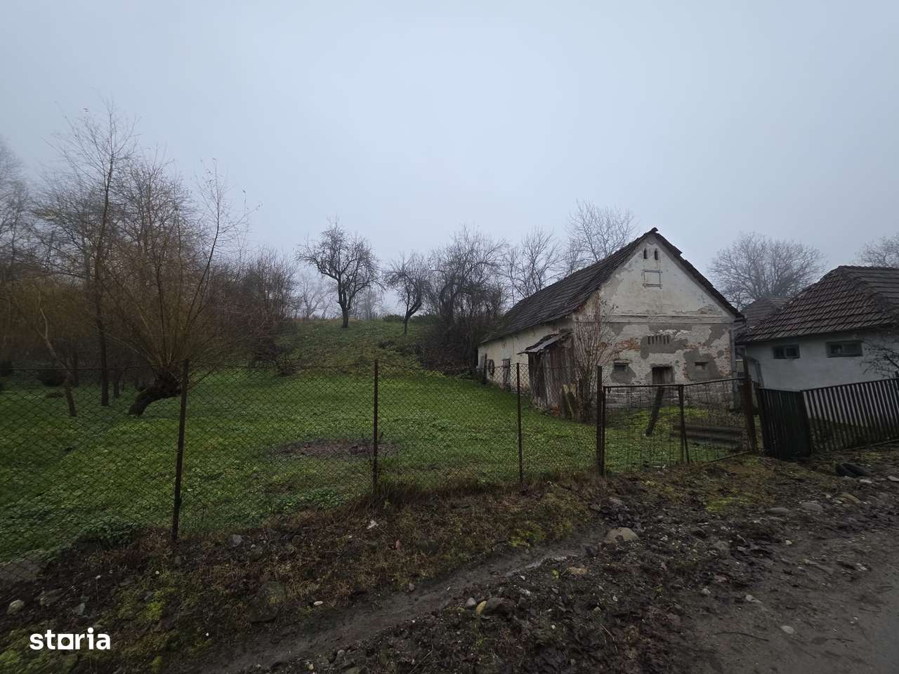 Casă tradițională în localitatea Vărmaga, județul Hunedoara-8