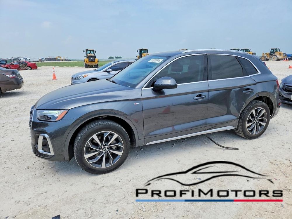 Audi Q5 FY 2022