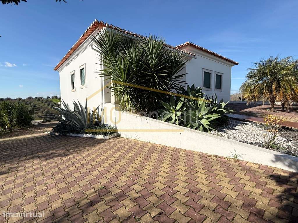 Moradia térrea para arrendamento em Achete (Santarém) - Grande imagem: 3/25