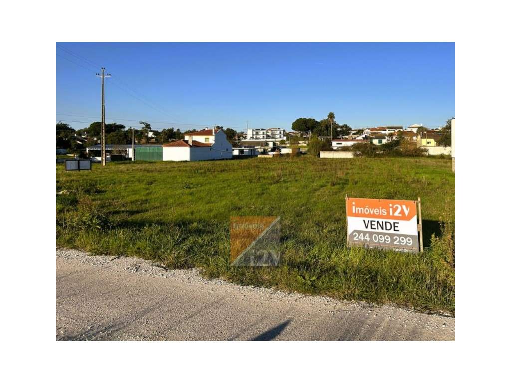 Terreno para Construção com 4.559 m² - Aldeia da Lagoa, Leiria (Zon...-1