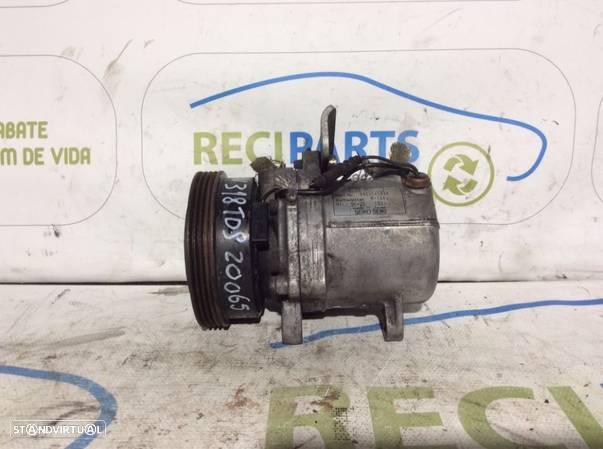 Compressor de ar condicionado BMW 318 Tds - 1