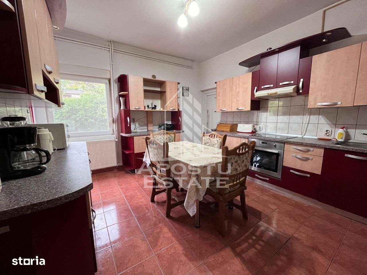 Casa individuala cu 7 camere,  P+M, zona Girocului - Imagine principală: 3/11