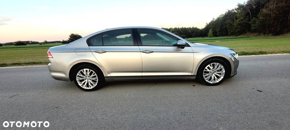 Volkswagen Passat 1.6 TDI BMT Comfortline - 6