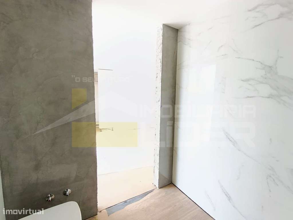 T4 penthouse duplex na Lourinha-29