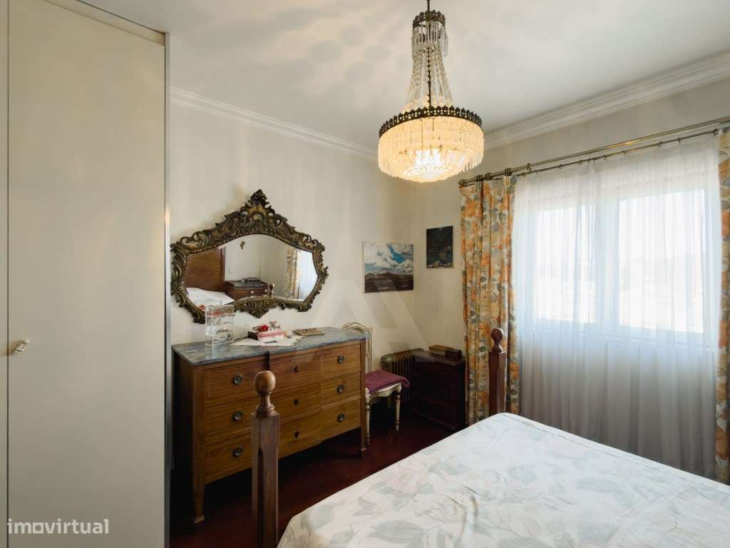 Apartamento T2 em Cascais com Vista para a Baía-18