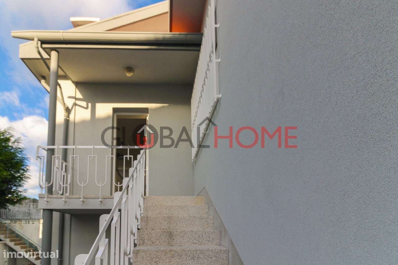 Andar Moradia T3 Renovado em Valbom - Grande imagem: 4/34