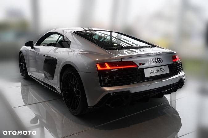 Audi R8 V10 RWD Performance - 6