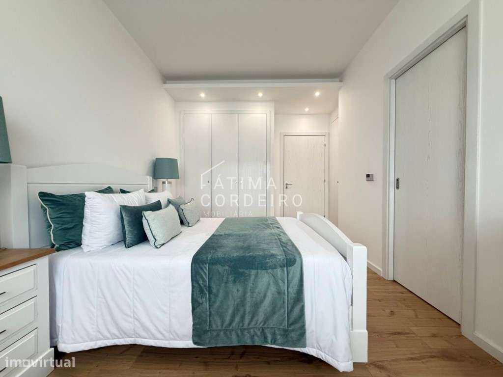 Moradia isolada Térrea acabamentos de luxo, Quinta da Torre, Quinta...-11