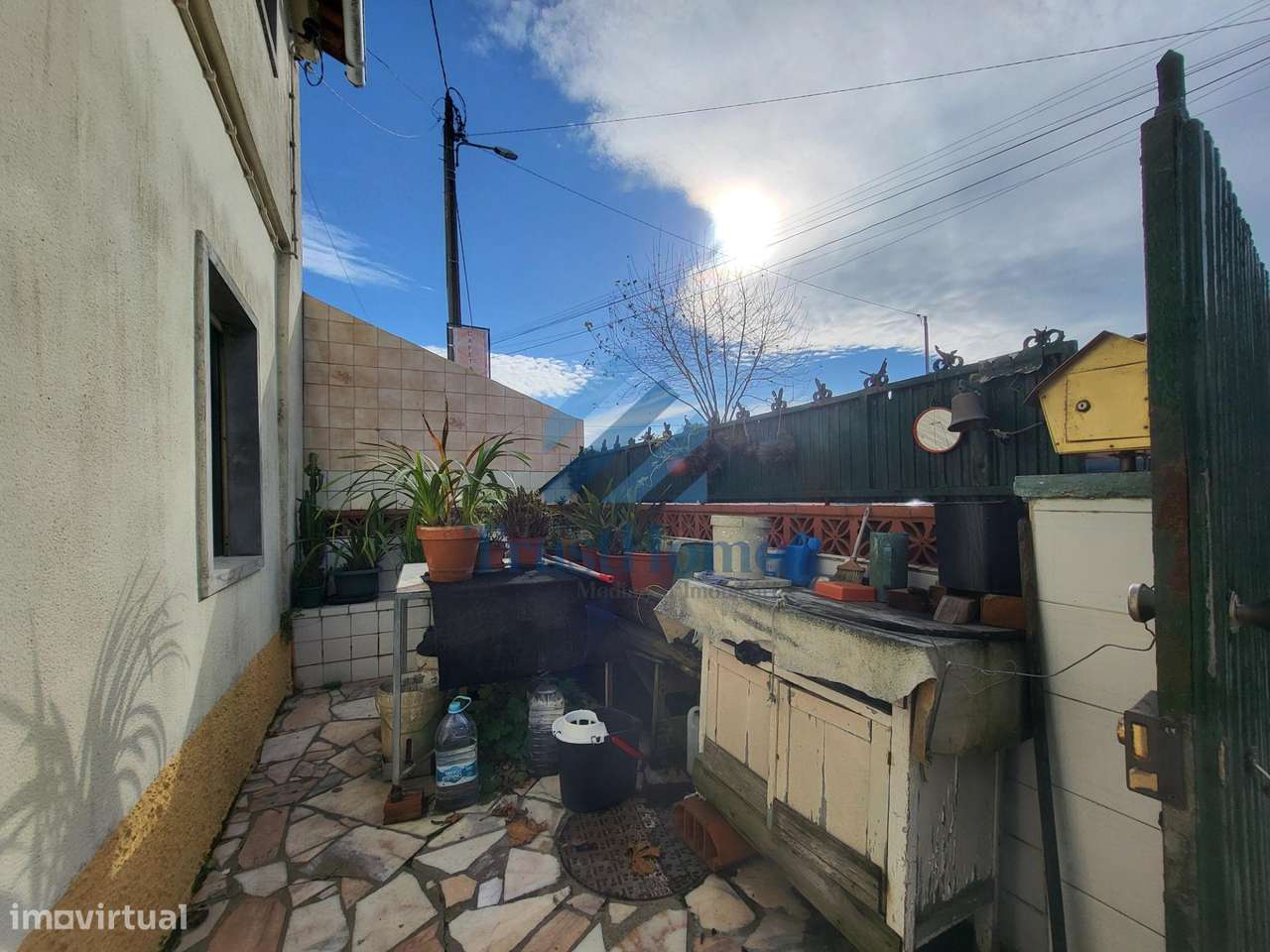 T4 com bastante potencial na Tojeira (Magoito) a 9min da praia...-8