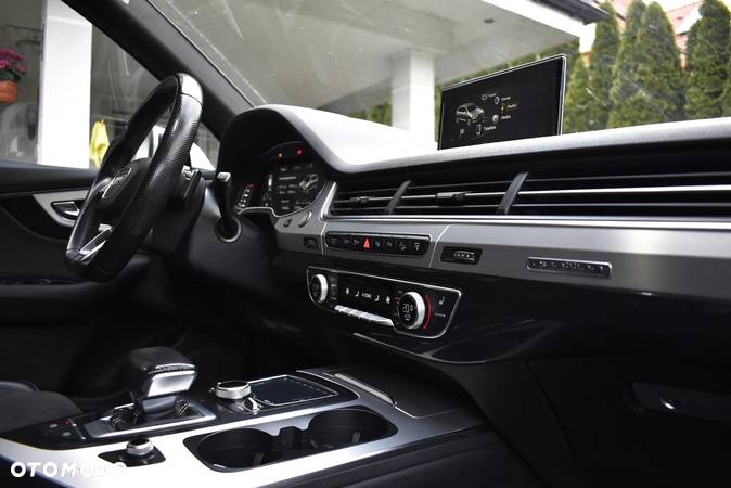 Audi Q7 3.0 TDI Quattro Tiptronic - 30