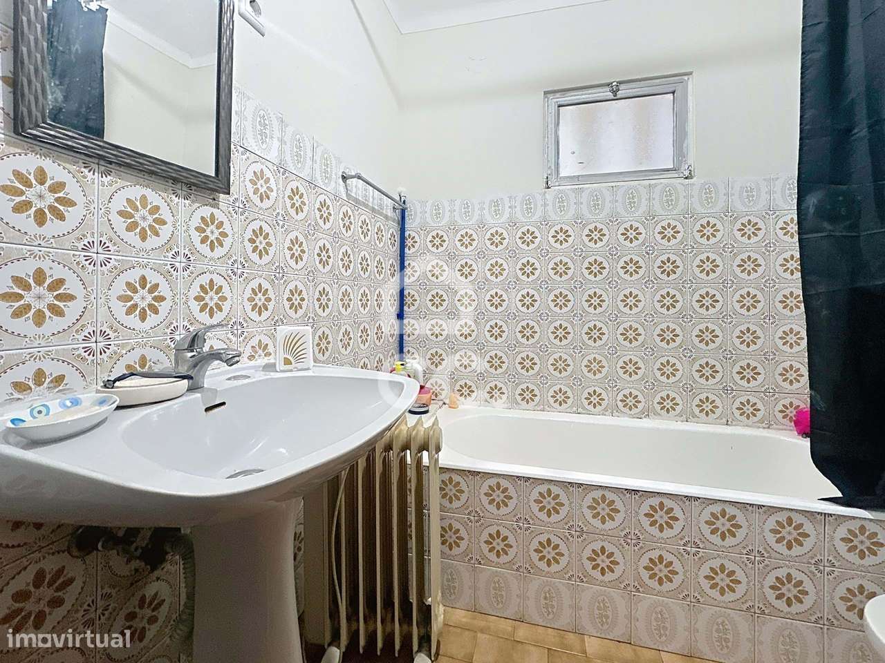 Oportunidade de Investimento: Moradia com viabilidade para 4 Unidades-11