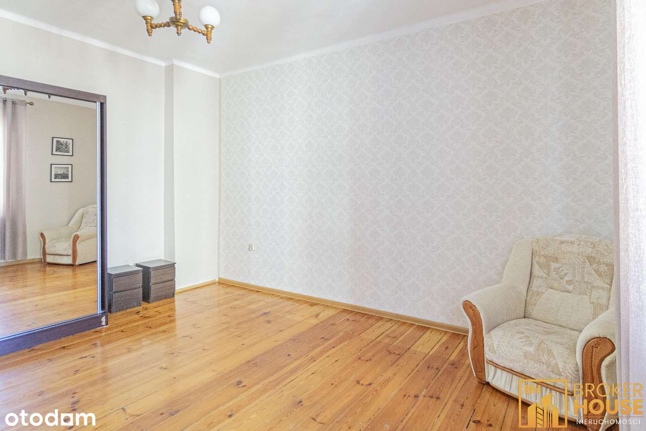 Przestronne słoneczne mieszkanie w centrum miasta - Pełny obrazek: 4/12