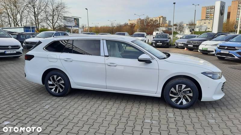 Volkswagen Passat 1.5 TSI ACT mHEV Business DSG - 2