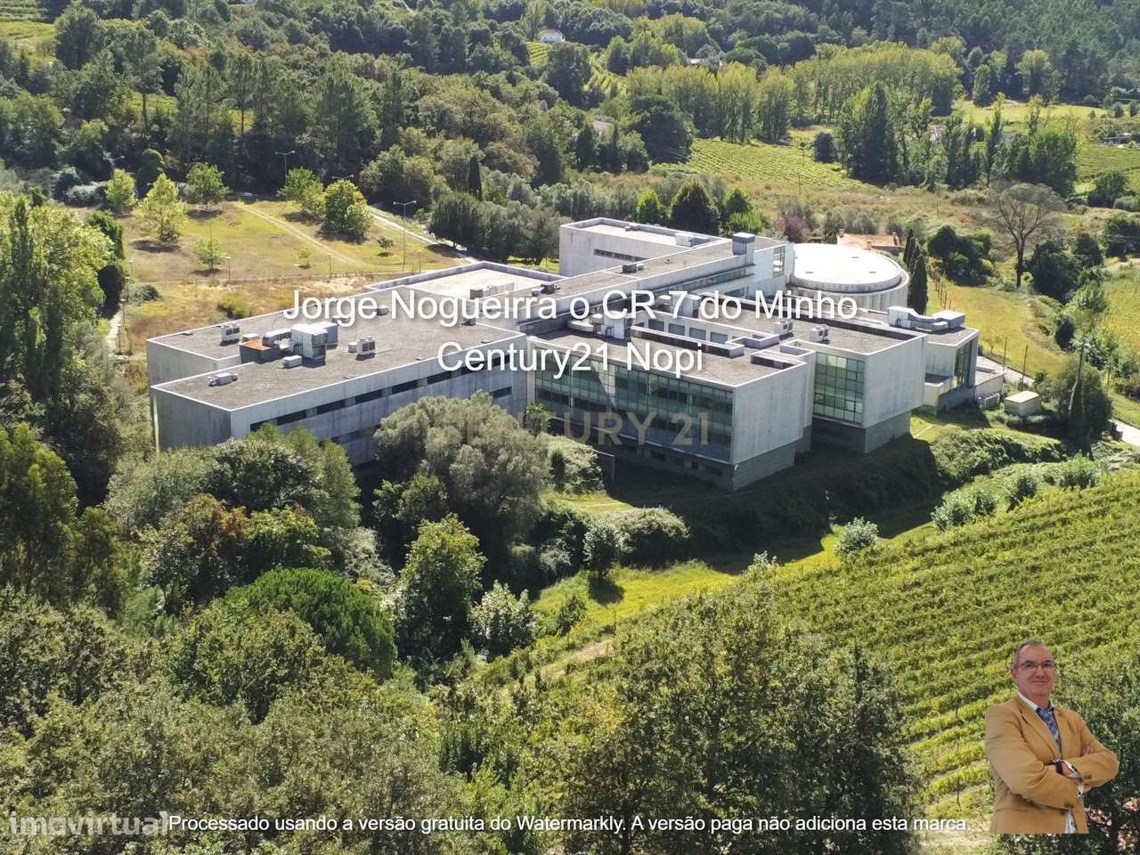 Quinta, Antigo Edifício do ISAVE (universidade) na Póvoa de Lanhoso - Grande imagem: 4/37