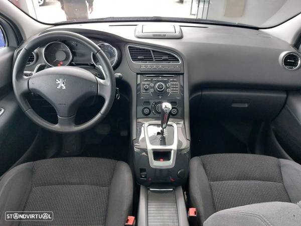 Peugeot 5008 1.6 E-HDi 7L SE Style 2-Tronic - 45