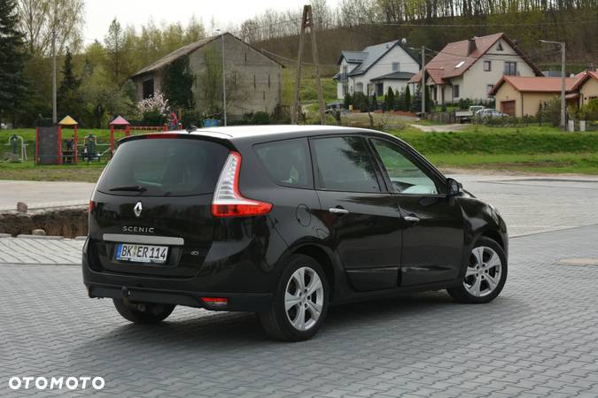 Renault Scenic - 6