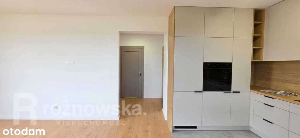 Świeżo wykończone 2 pokoje | duża loggia | winda-15