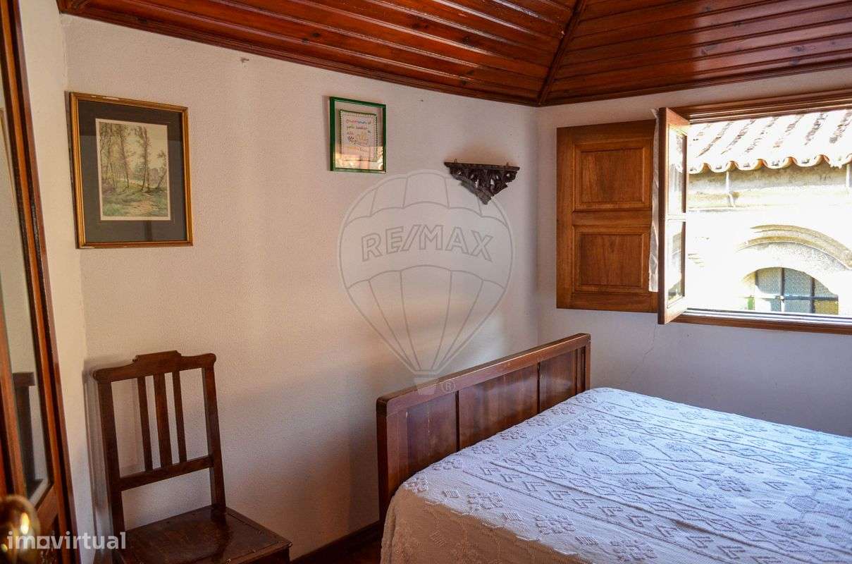 Moradia T4 para venda-42