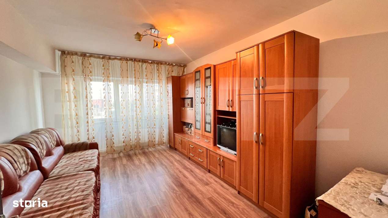 Apartament decomandat 3 camere, parcare generoasa, Electroputere Mall - Imagine principală: 4/16
