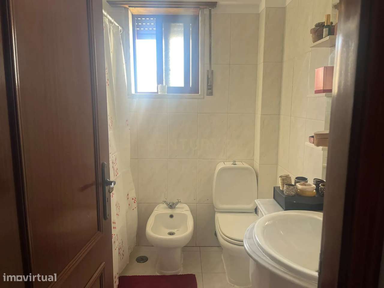 Fantástico Apartamento T3 com Excelente Luminosidade no Chapim, Odivel-11