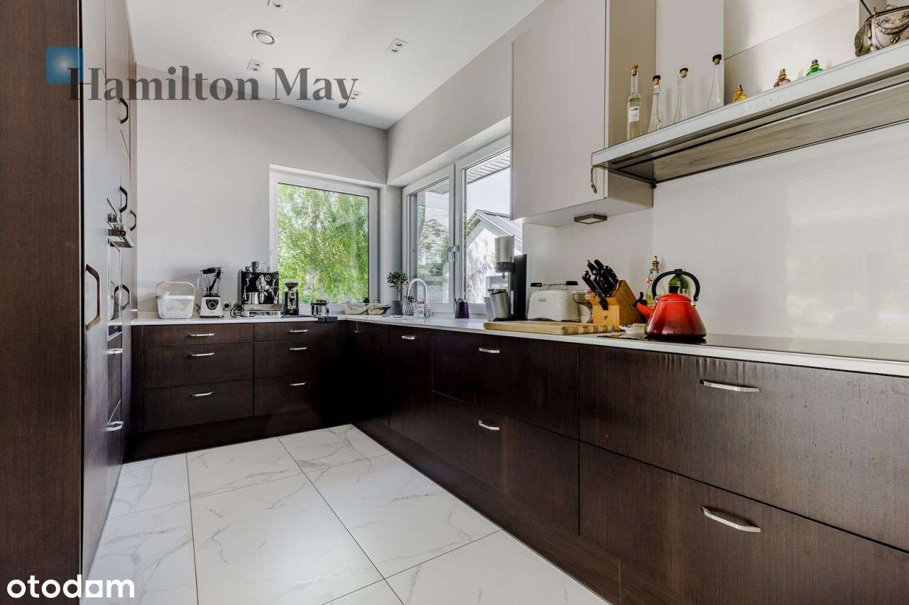 Nowoczesny parterowy dom z basenem w Nadarzynie - Pełny obrazek: 5/20