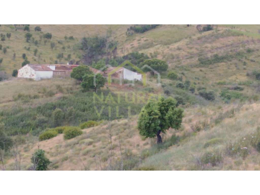 Terreno com Ruína e Vistas Panorâmicas em Vila Nova de Cacela - Grande imagem: 2/3