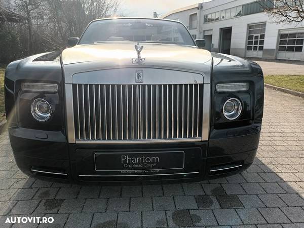 Rolls-Royce Phantom Drophead Coupe - 11