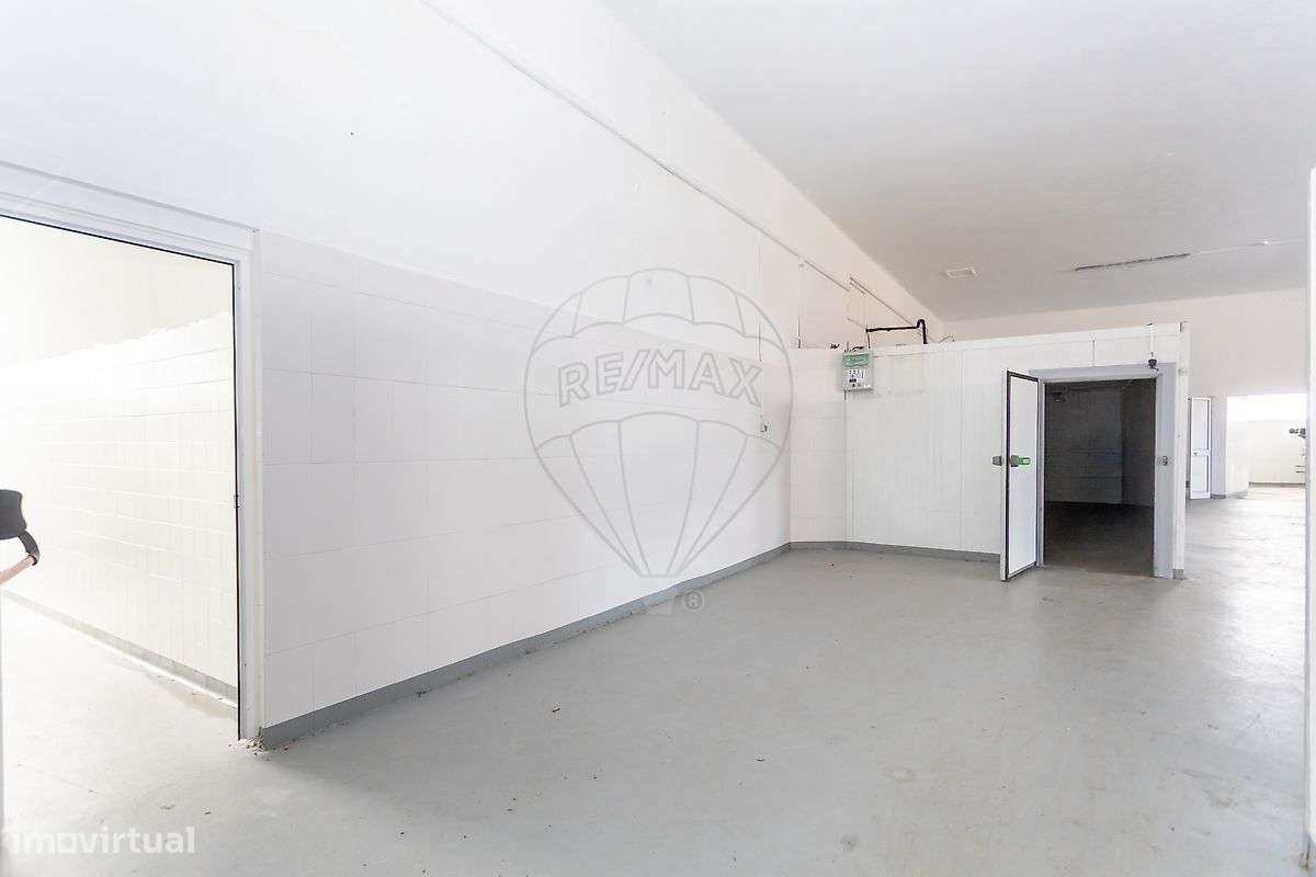 Armazém à venda em Sintra-12