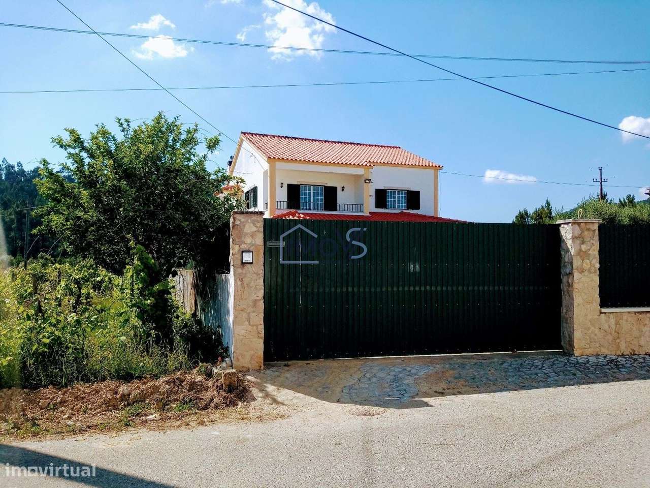 Moradia  T4 com Piscina junto ás margens do Rio Zêzere – Ferreira do Z-31