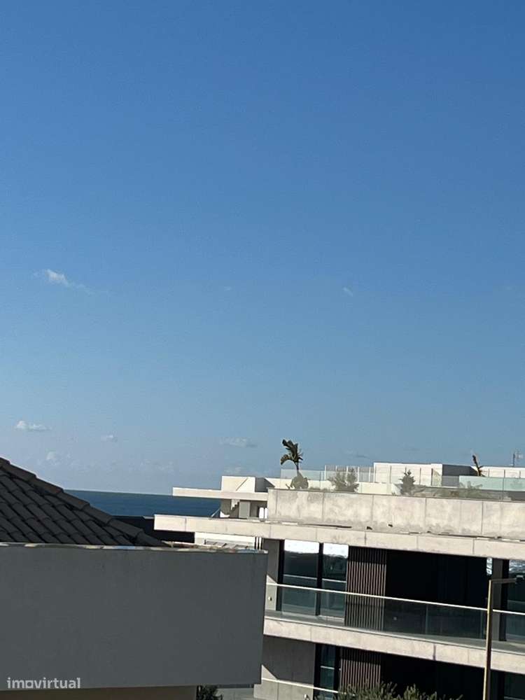 Geminada com piscina, garagem e terraço em Canidelo-38