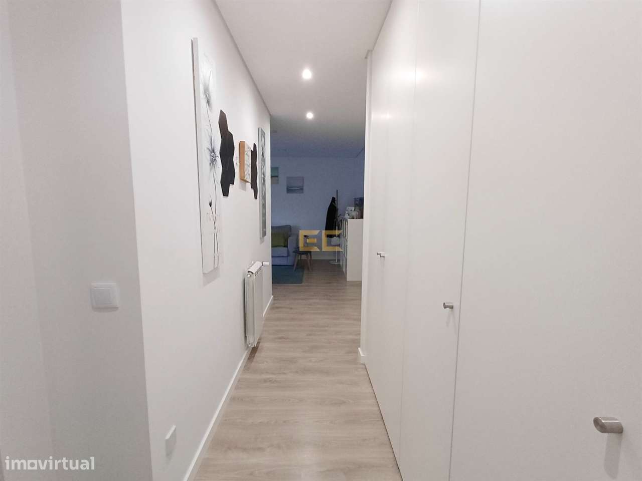 Apartamento T1, com Garagem, para venda - Quinta da Borloteira / Figue - Grande imagem: 2/19