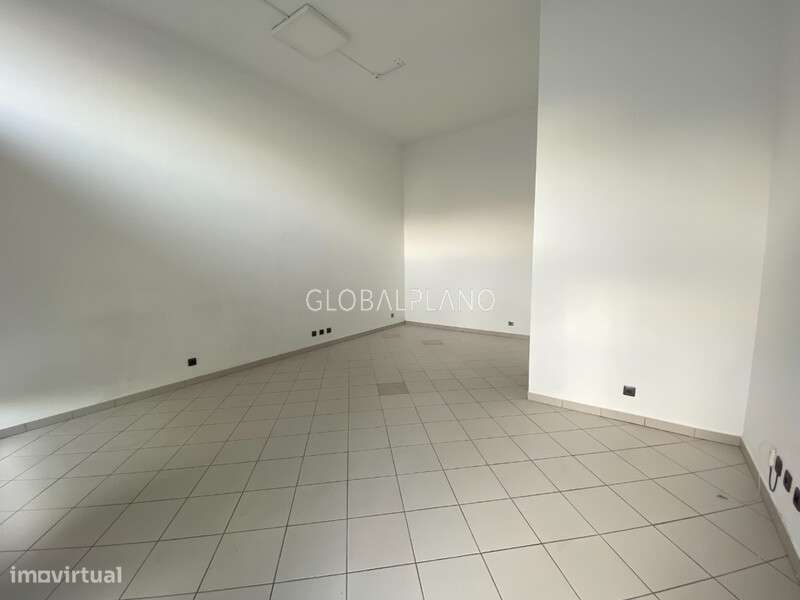 Loja no centro de Lagoa - Grande imagem: 4/5