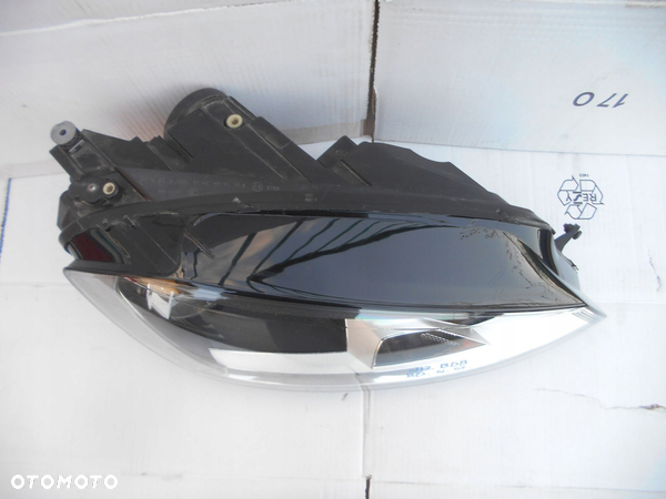 REFLEKTOR PRAWY LAMPA VW GOLF VII 7 5G1941006E EU - 3