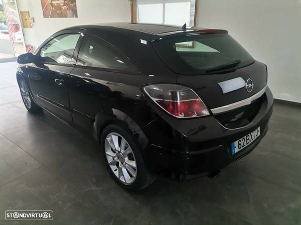 Opel Astra GTC 1.9 150CV - 6