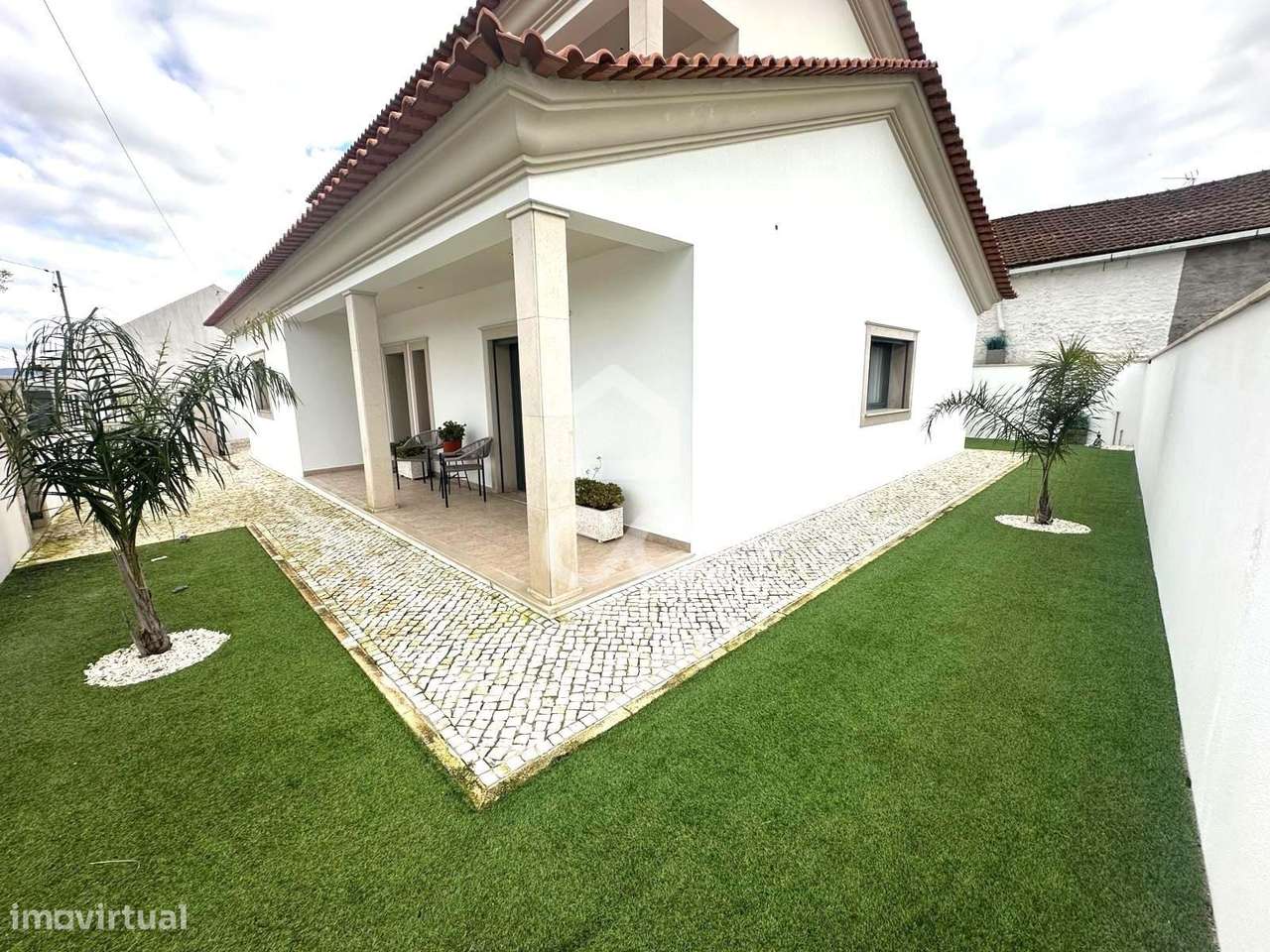 MORADIA V3 – CONFORTO E LOCALIZAÇÃO PRIVILEGIADA-22