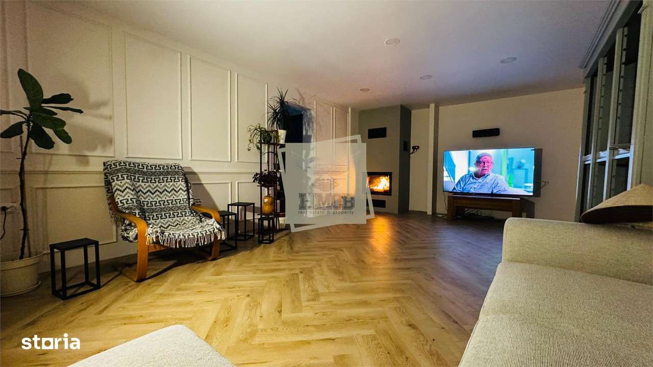 Vila cu 5 camere 3 bai si 400 teren in Sibiu - Imagine principală: 4/14