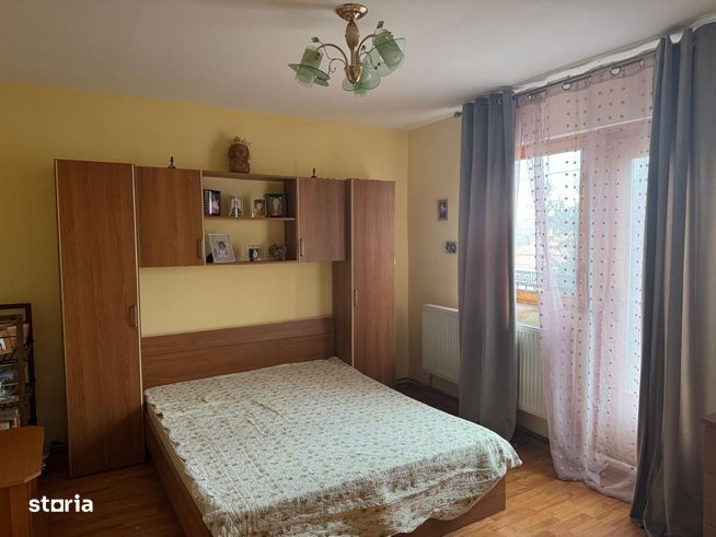 Casă de vânzare P+1, Tatarasi – Strada Răchiți (Piata Chirila)-2