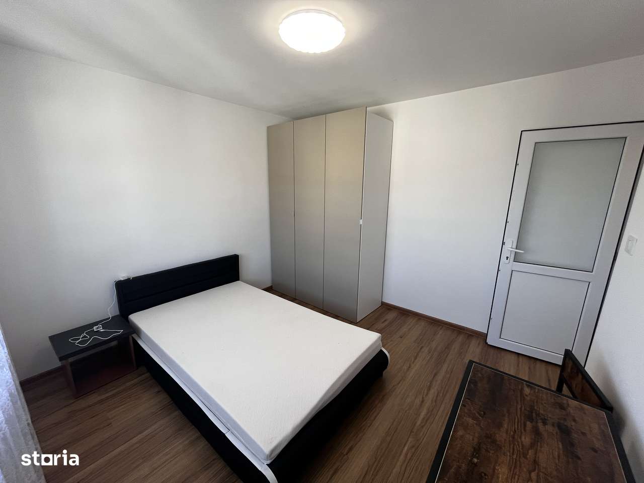 Renovat! Apartament 3 camere D, 72 mp, str. Hlincea , zona CUG-3