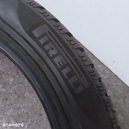 Opona 235/50/20 Pirelli Winter 2 Scorpion (E5528) - 2