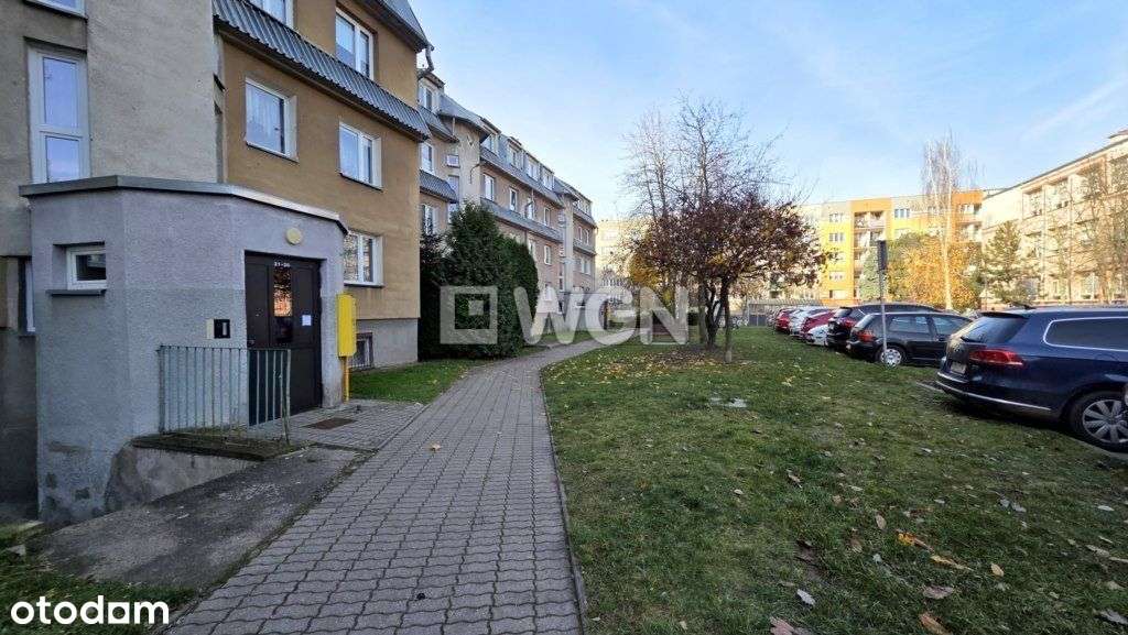 Duże mieszkanie z widokiem na jezioro.-14