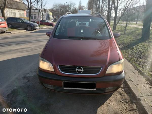 Opel Zafira 1.8 16V Elegance - 1