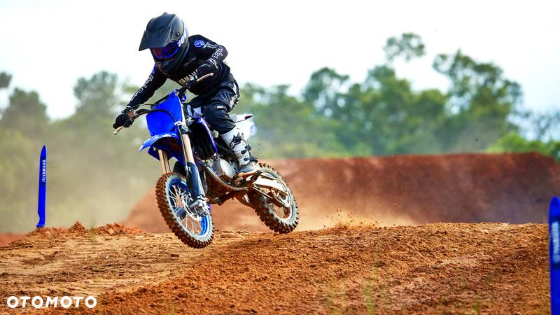 Yamaha YZ - 3