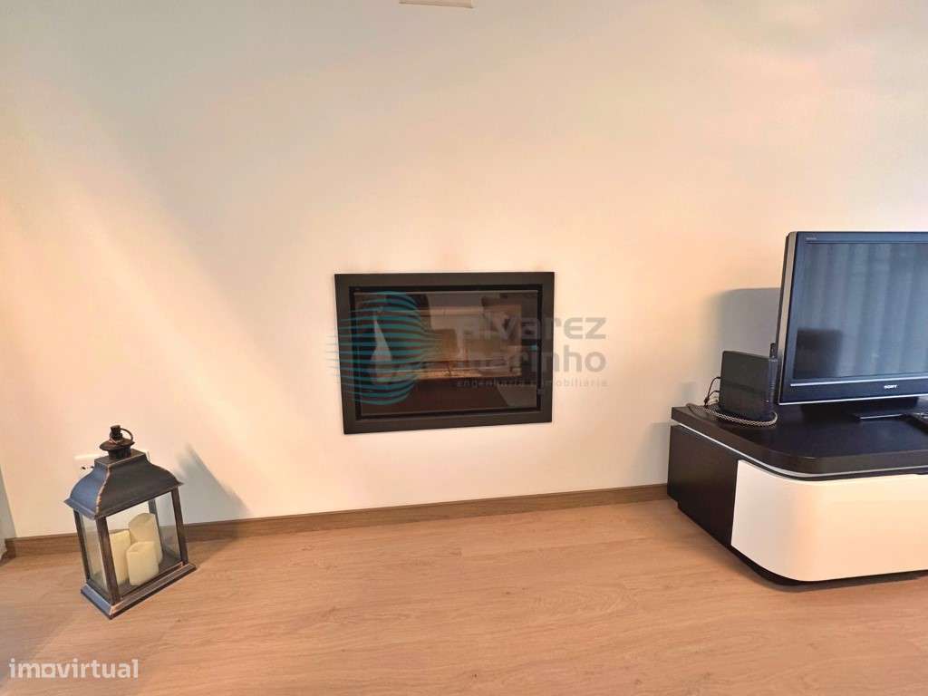 Excelente Moradia MOBILADA com um terreno com 416,00m2 - Grande imagem: 5/32