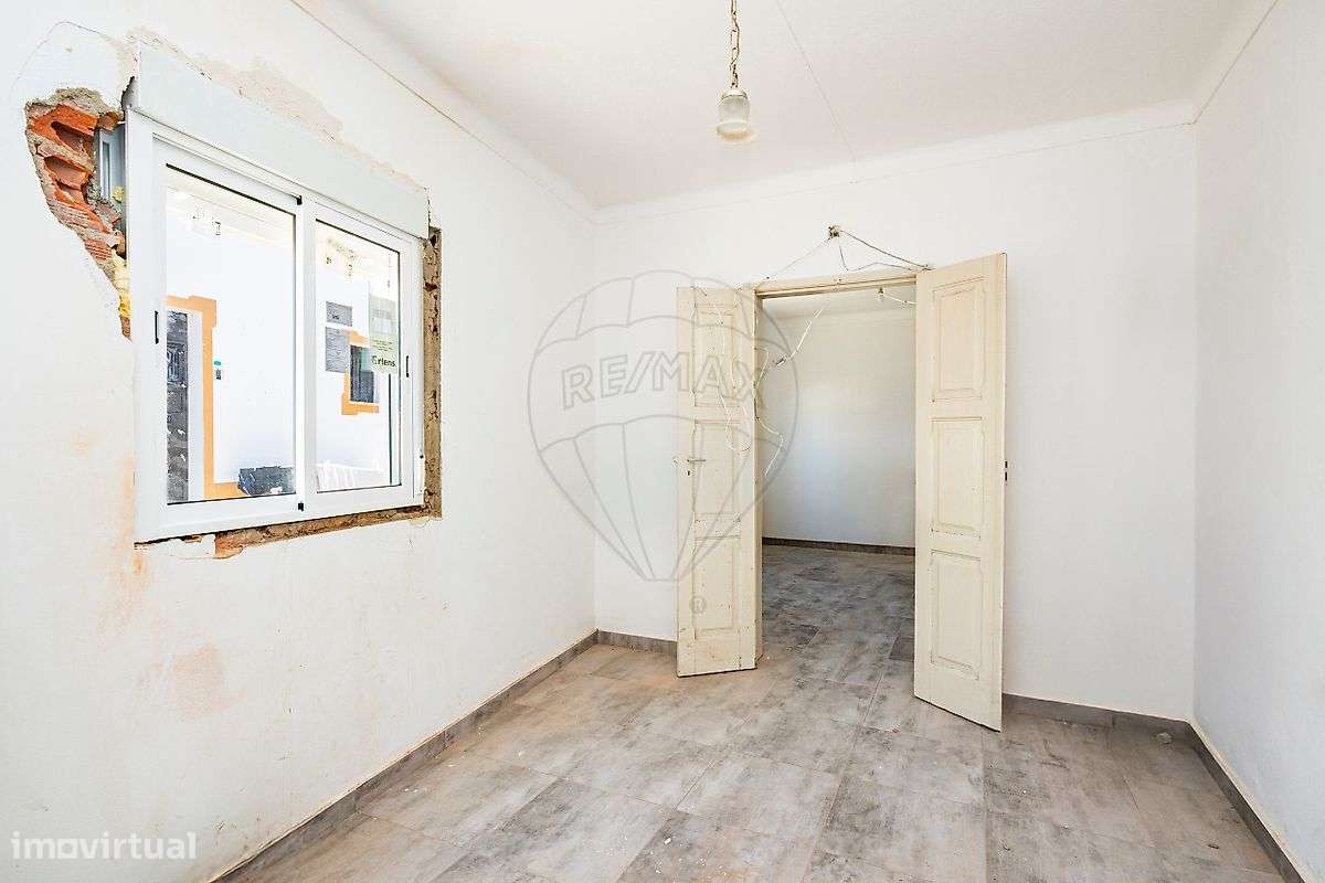 Moradia T4 para venda-23