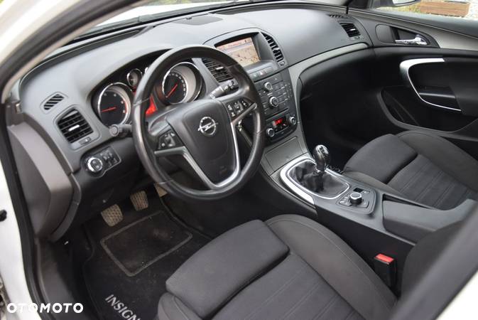 Opel Insignia 2.0 CDTI Cosmo - 12