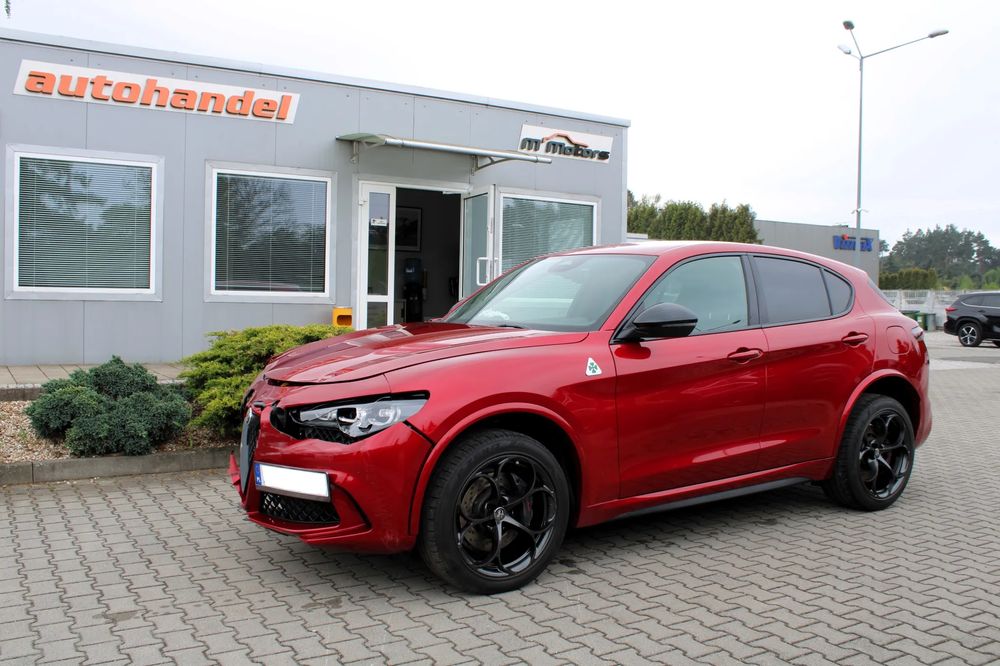 Alfa Romeo Stelvio 2.9 Bi Turbo V6 Quadrifoglio Q4 2025