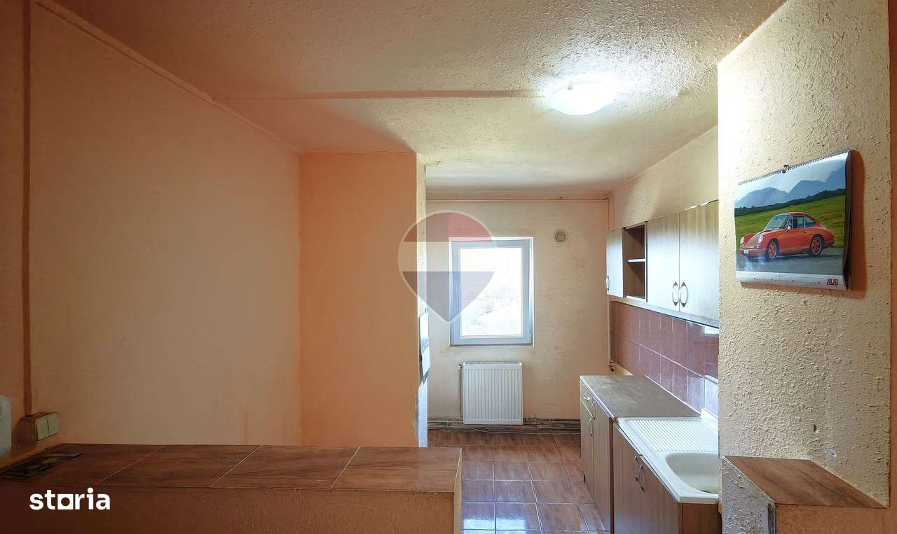 Apartament 2 camere, 40 mp, etaj 3 – zona P-uri, Copșa Mică-2