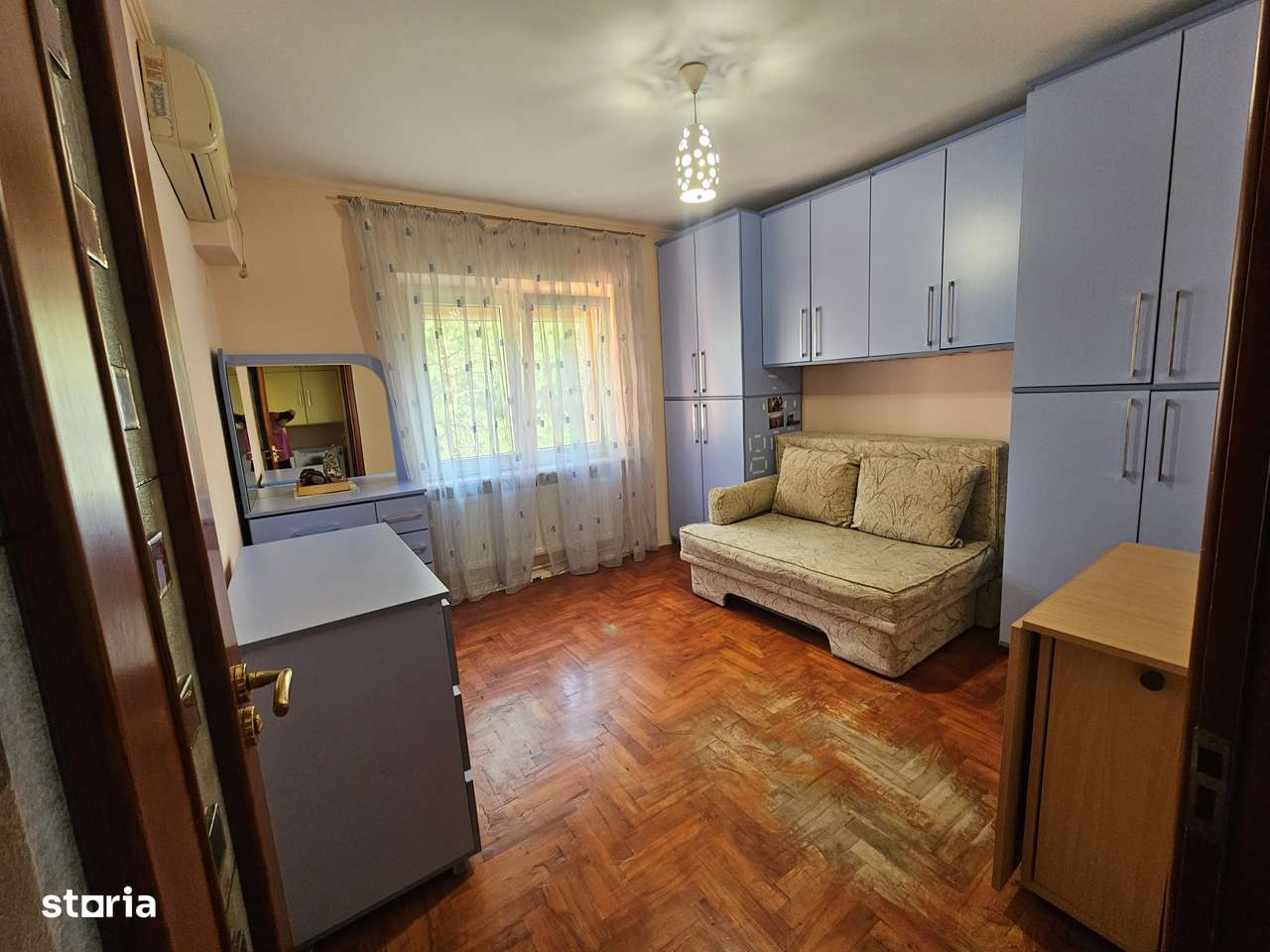 Vând apartament cu doua camere in Obcini - Imagine principală: 4/14